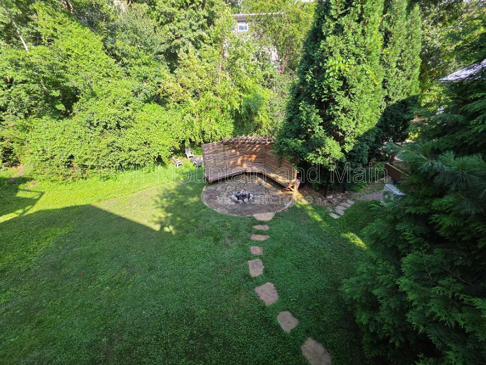 Gallery Image 19