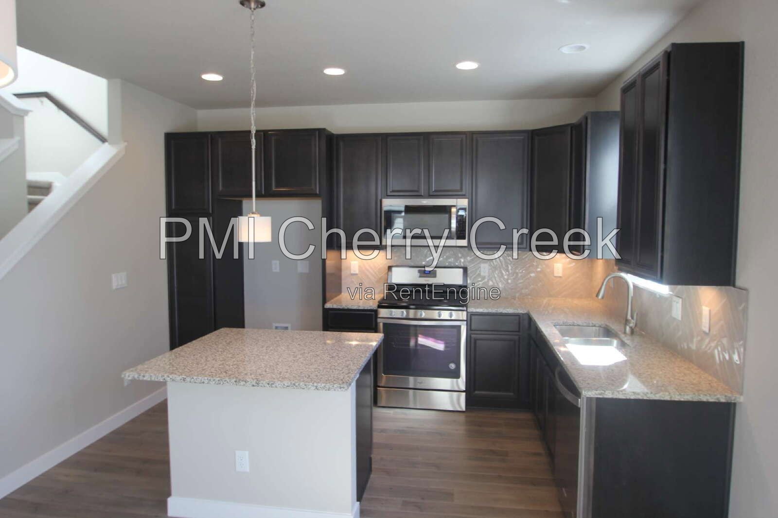 Gallery Image 17