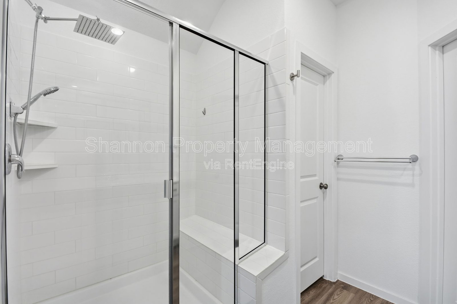 Gallery Image 19