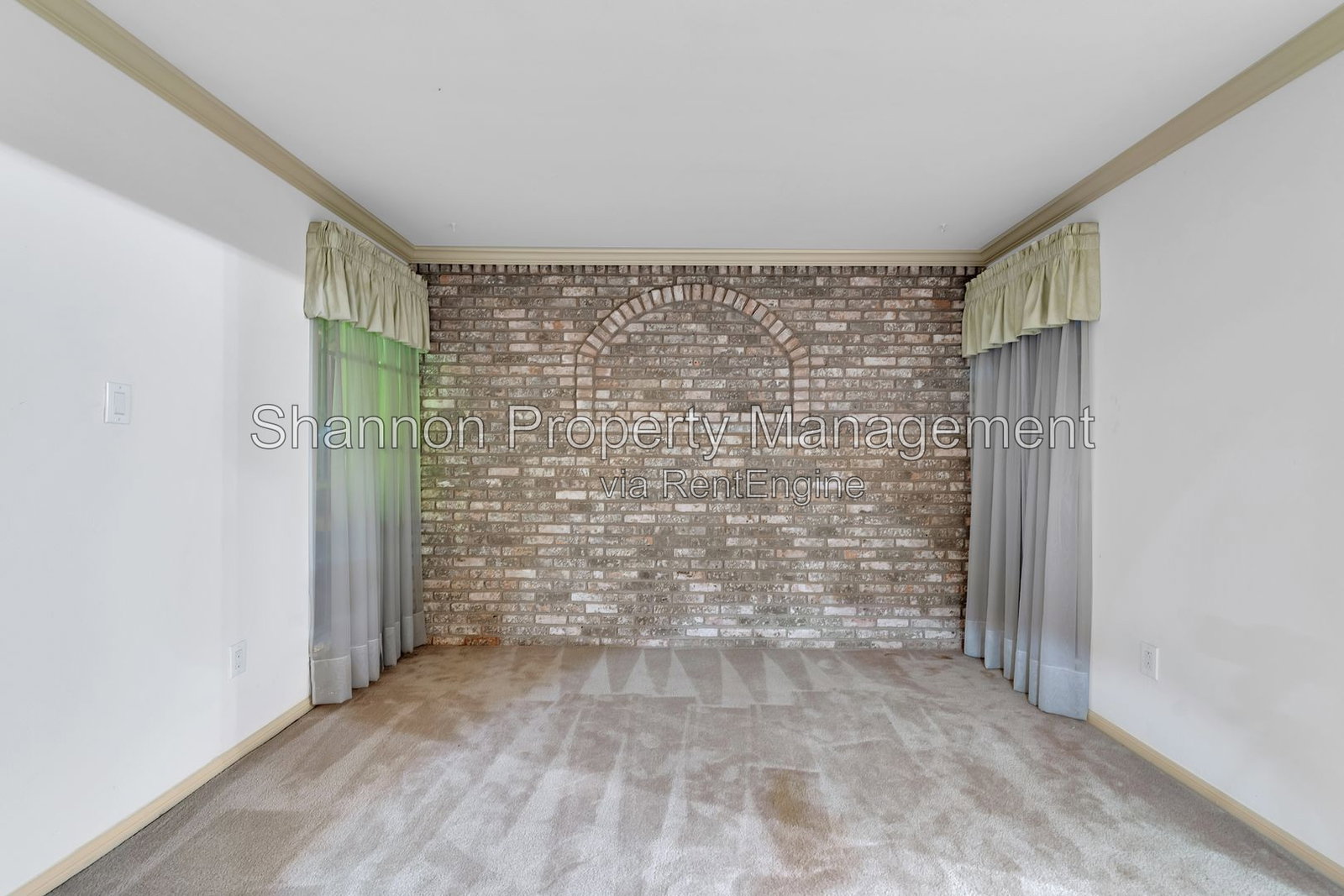 Gallery Image 15