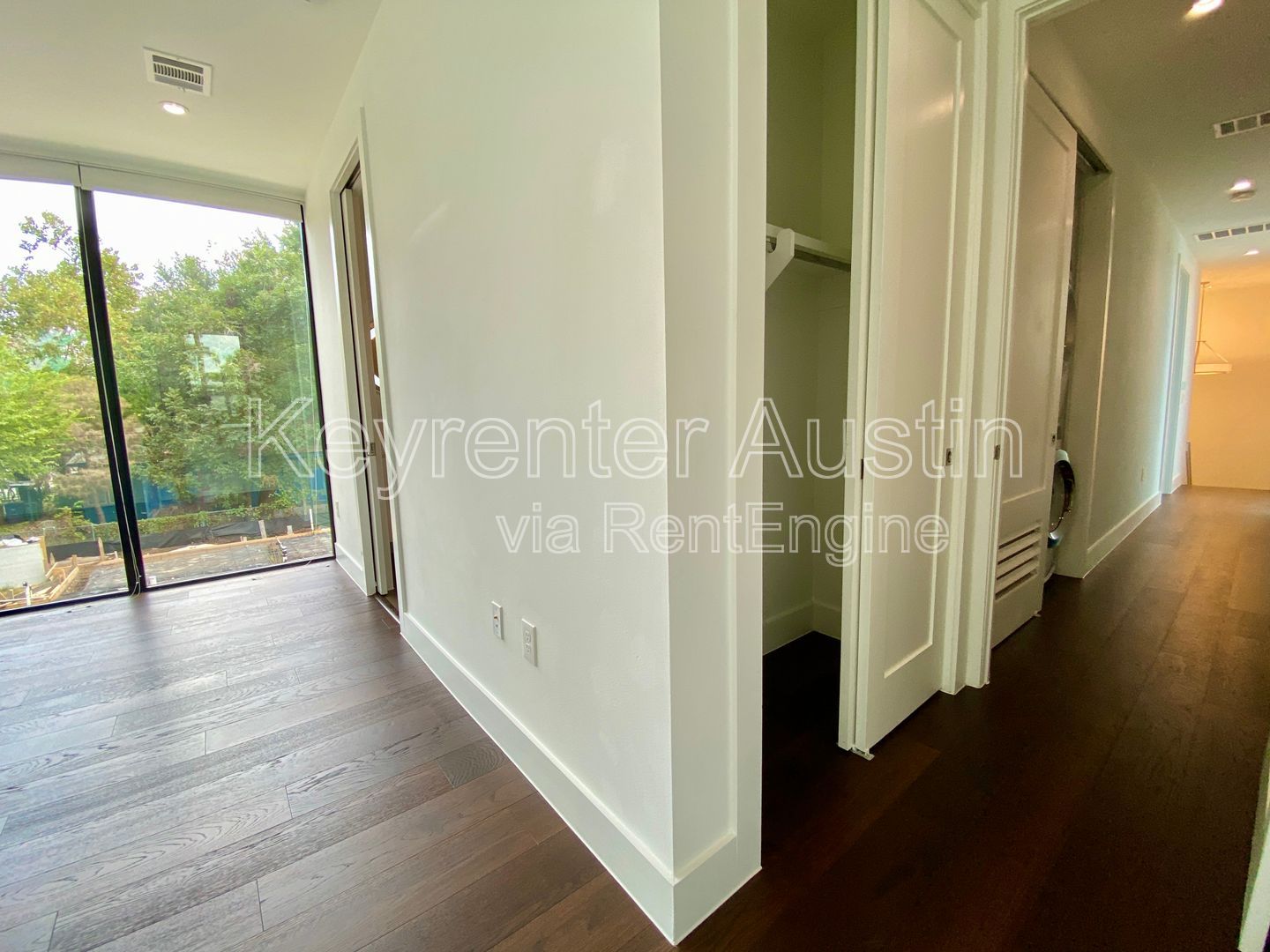 Gallery Image 33