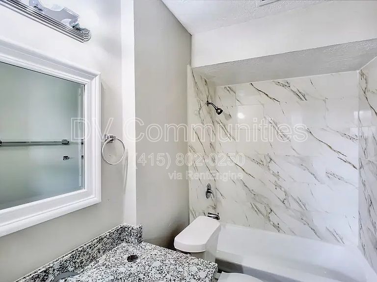 Gallery Image 16