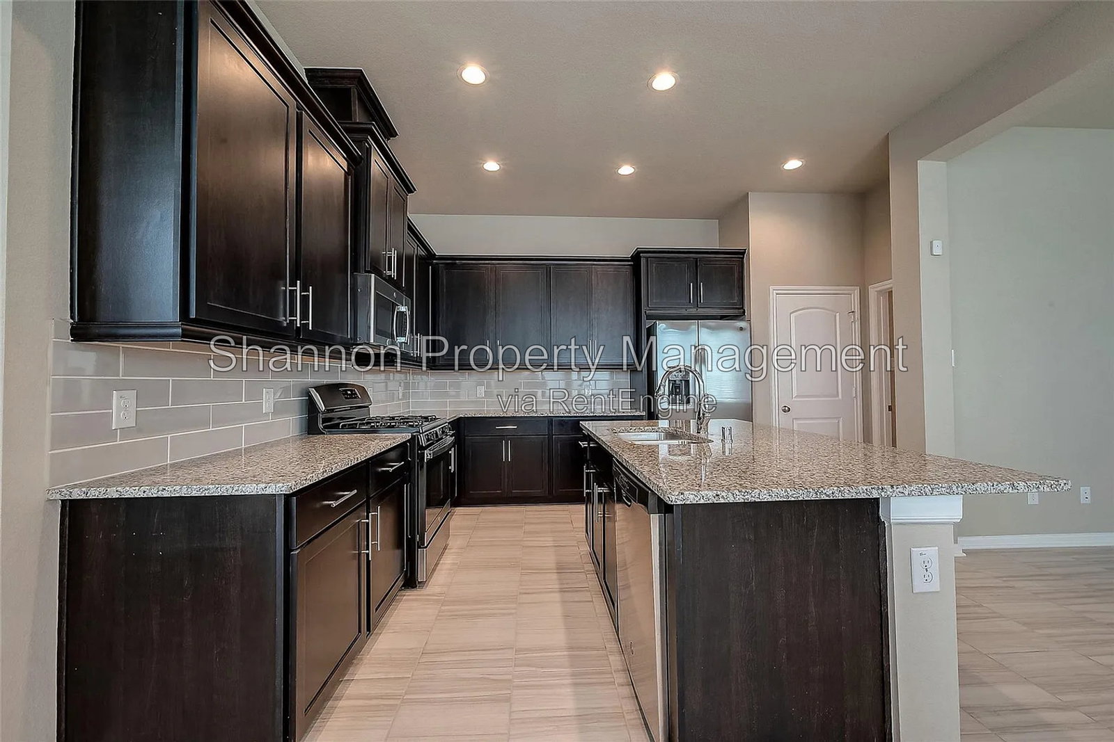 Gallery Image 15