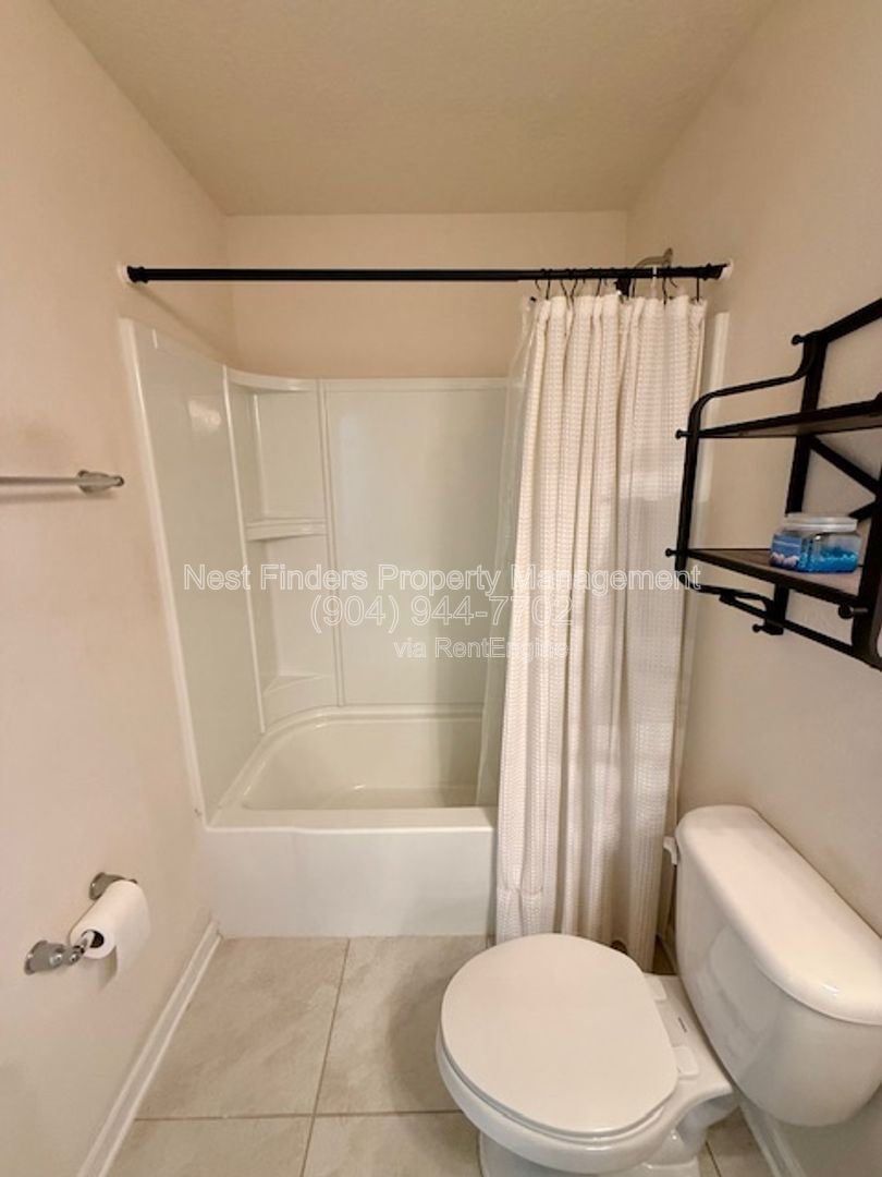 Gallery Image 14