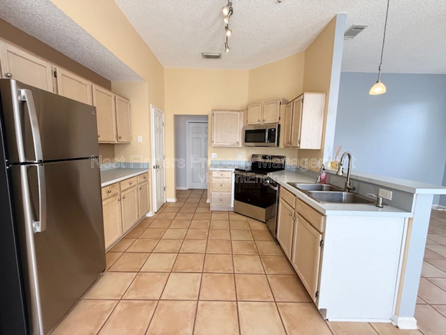 Gallery Image 12