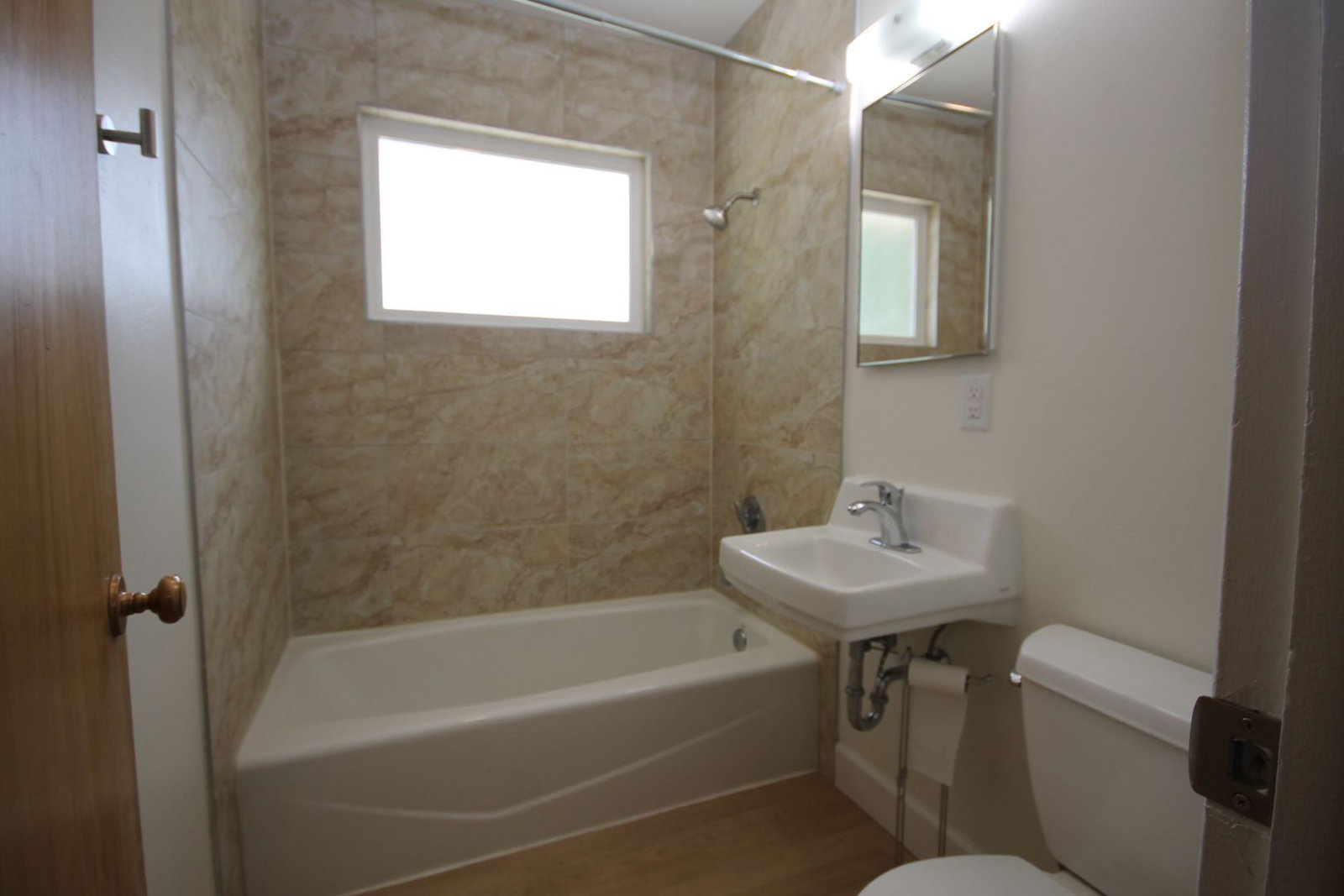 Gallery Image 9