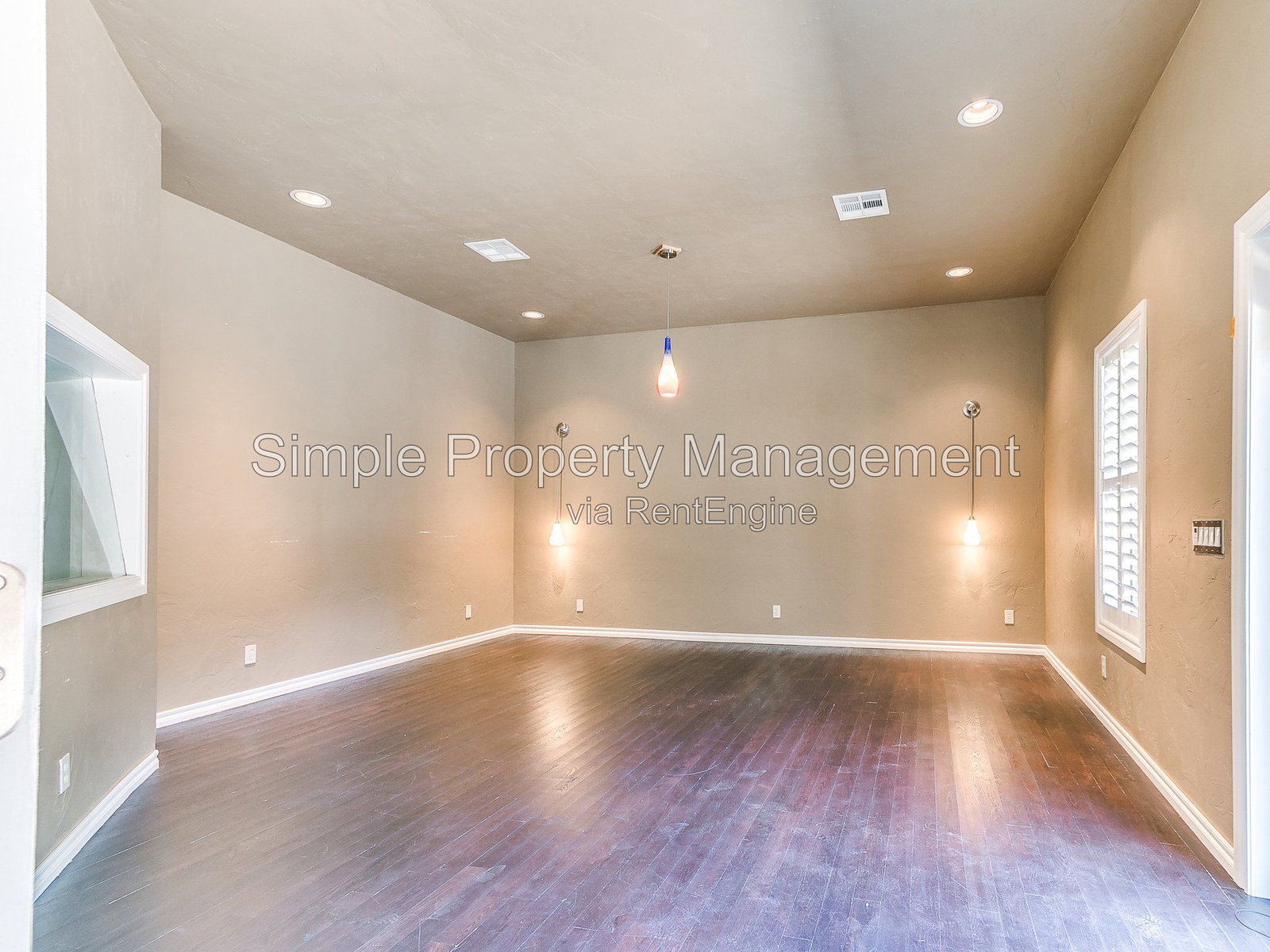 Gallery Image 57