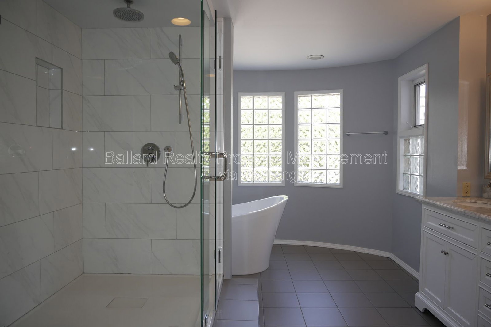Gallery Image 21