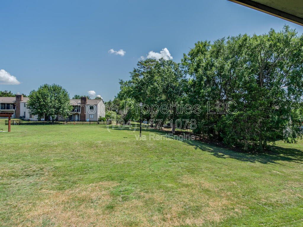 Gallery Image 16