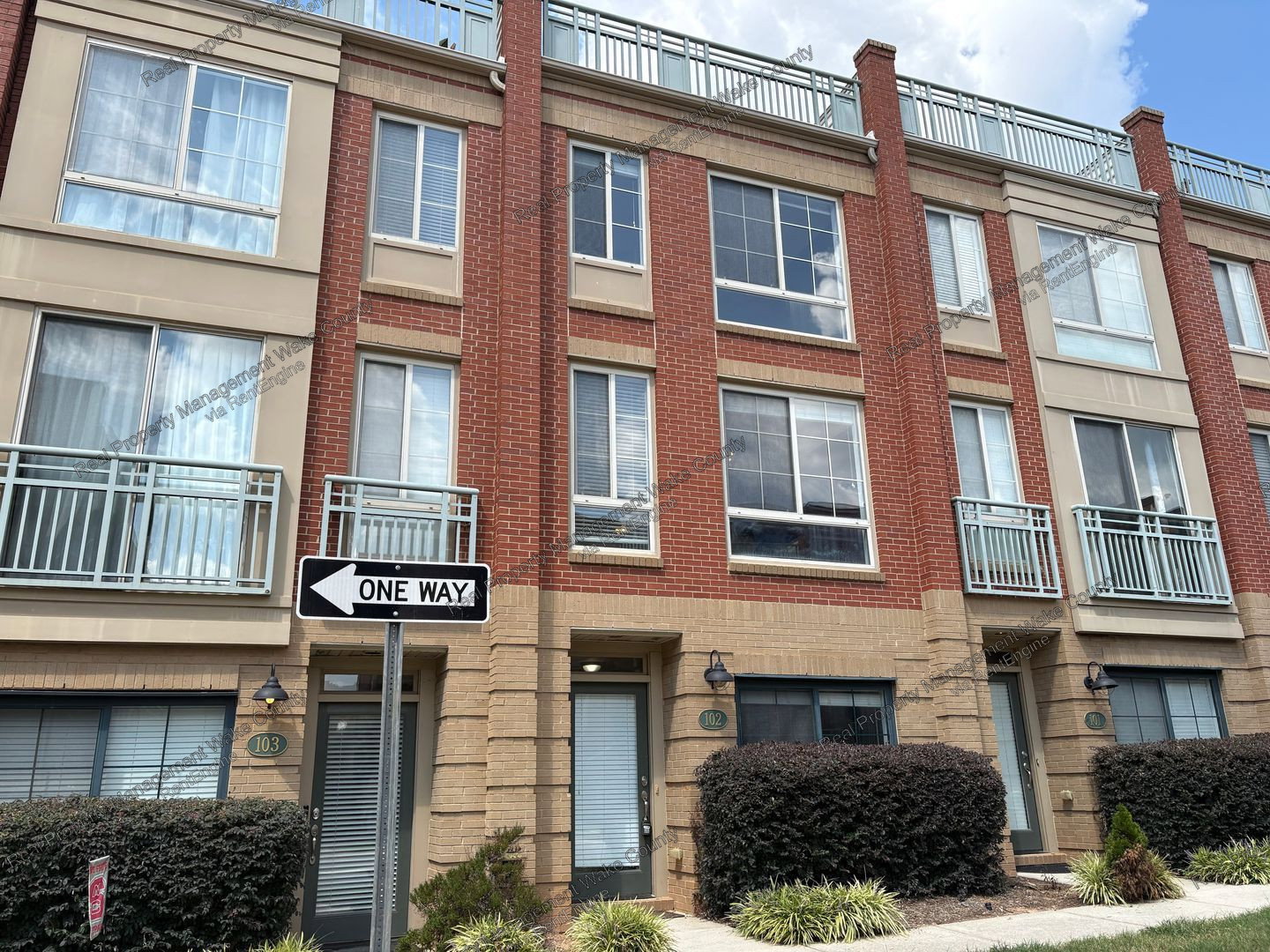 Gallery Image 14