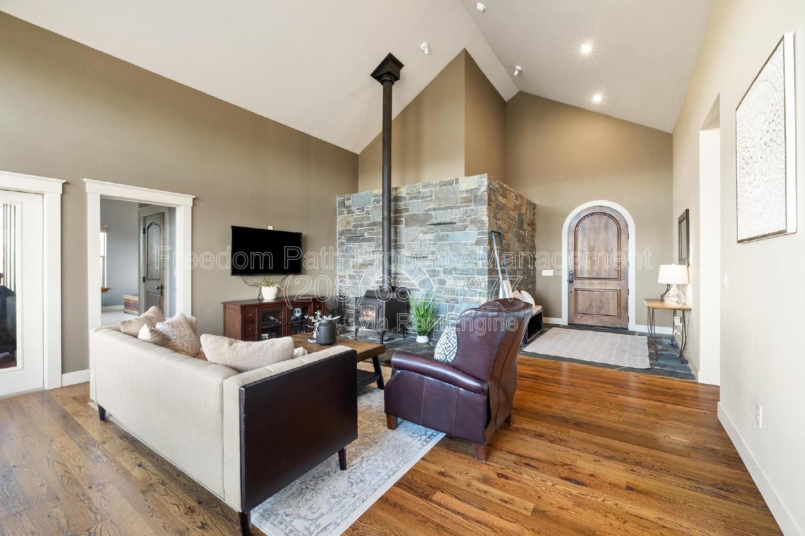Gallery Image 8