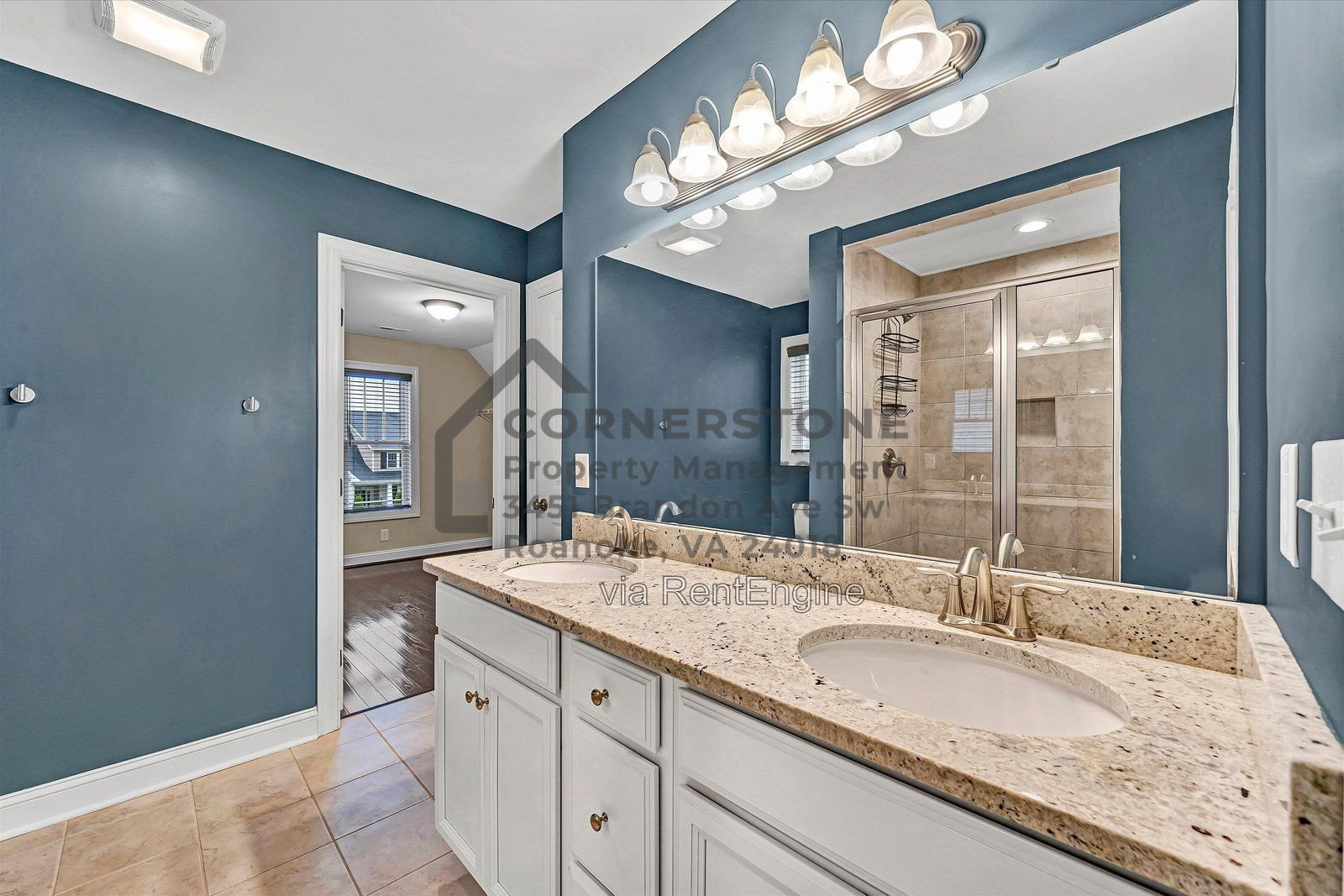 Gallery Image 15