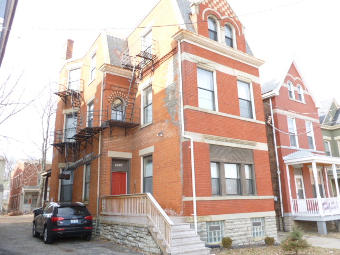 Gallery Image 0