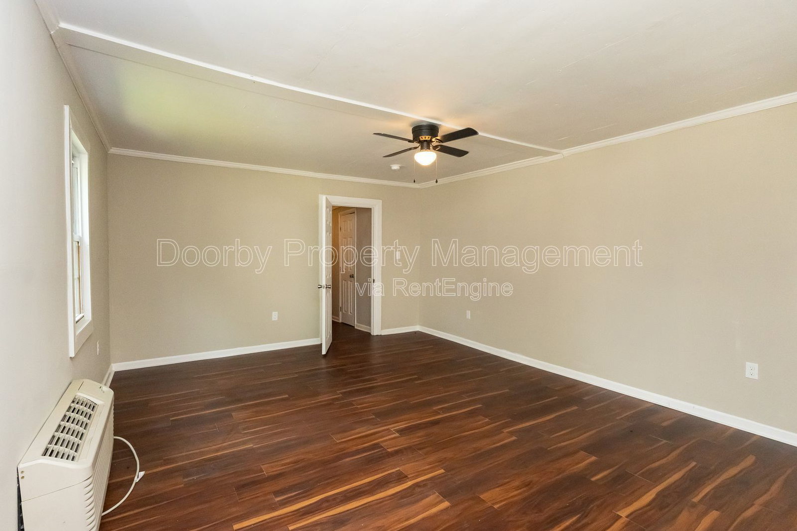 Gallery Image 16