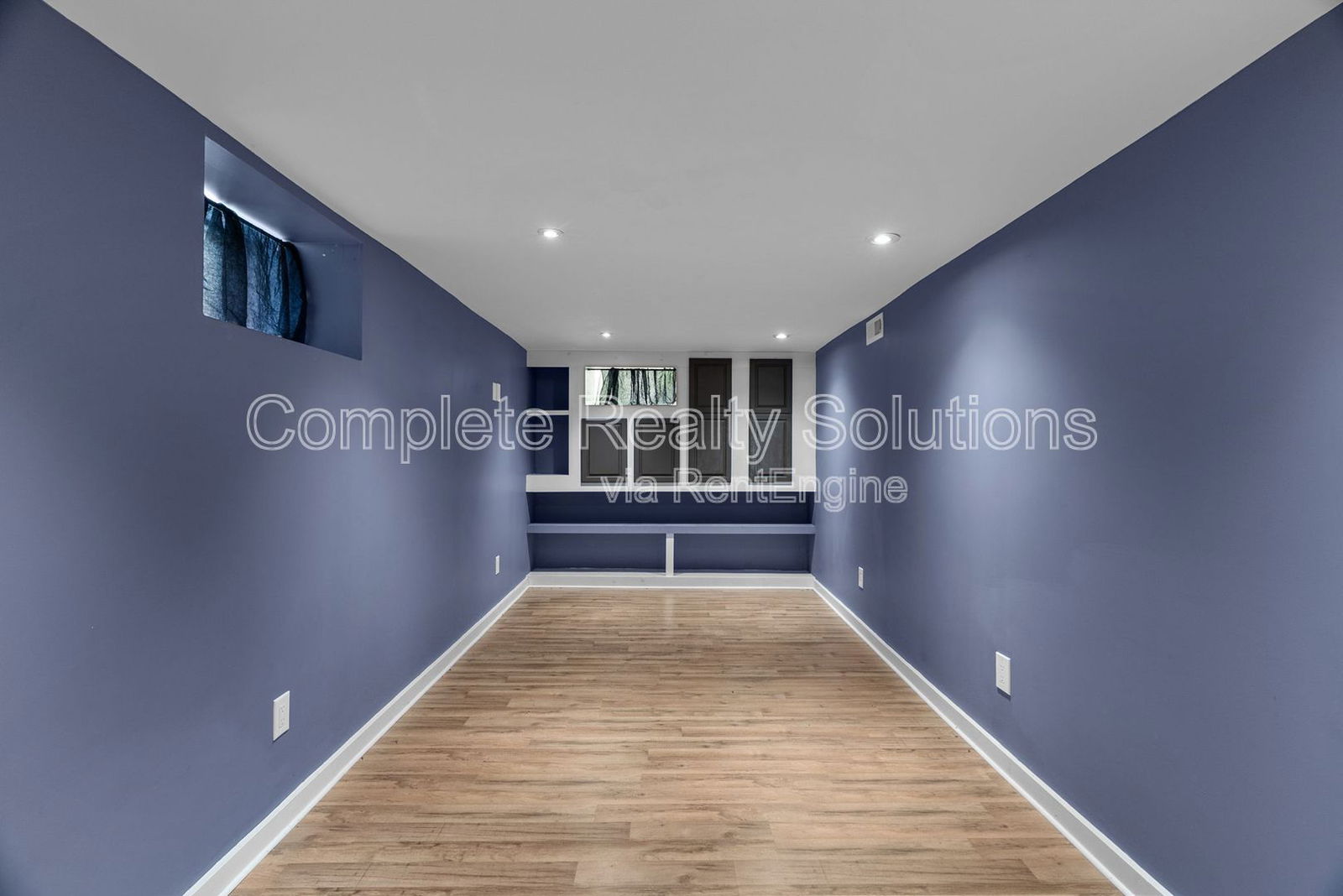 Gallery Image 48