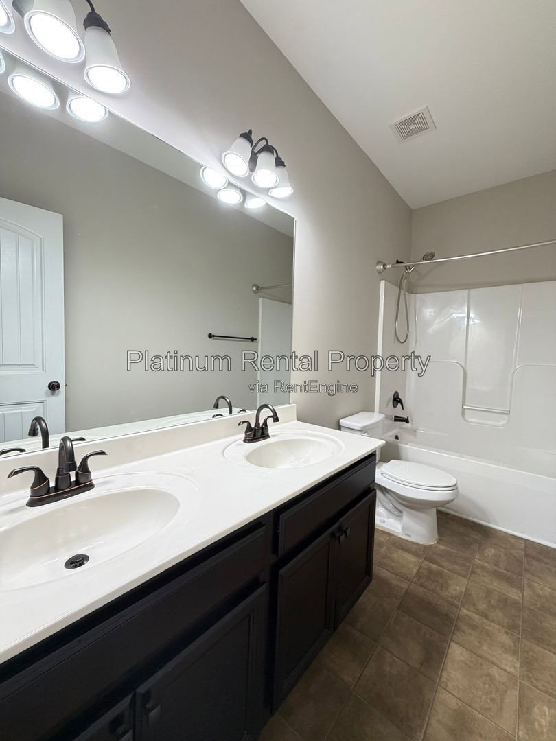 Gallery Image 25