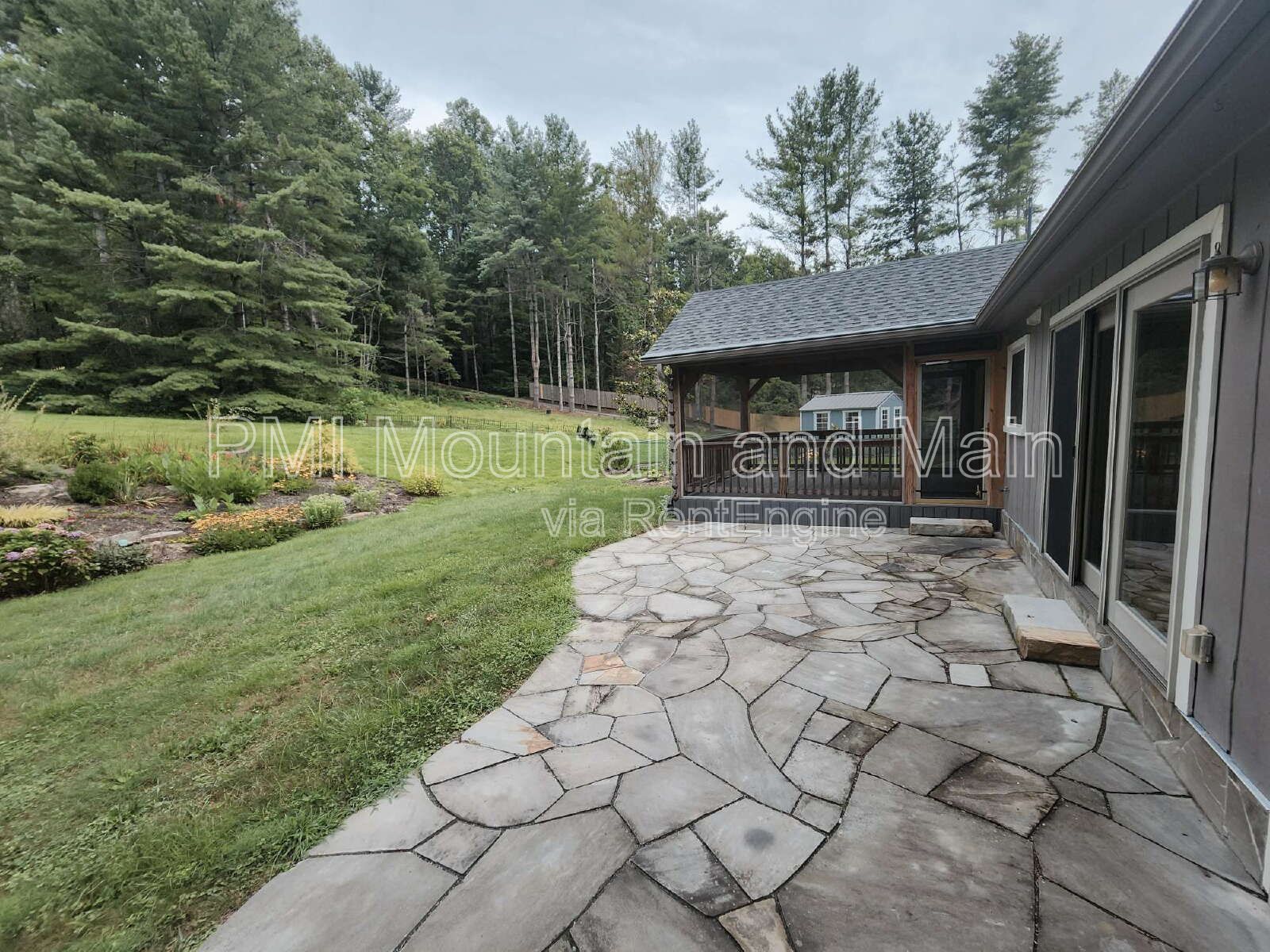 Gallery Image 38