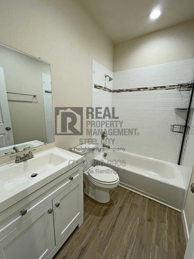 Gallery Image 15