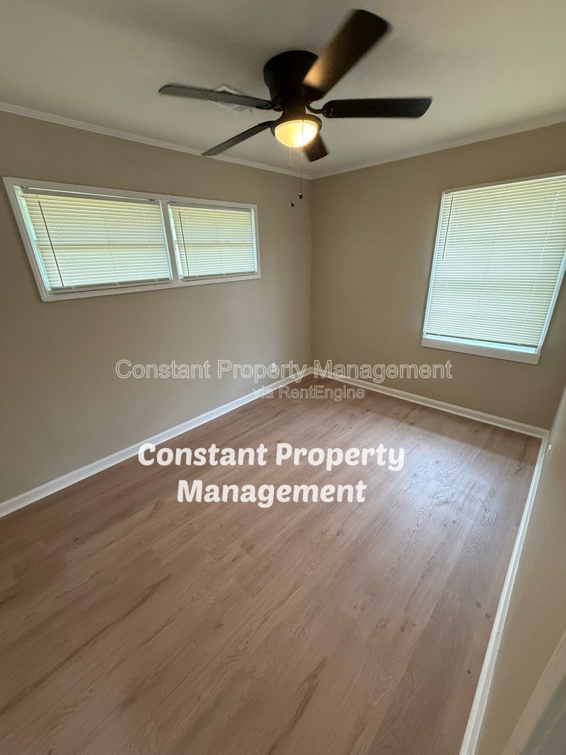 Gallery Image 6