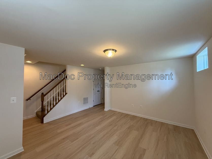 Gallery Image 23