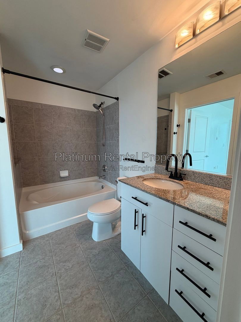 Gallery Image 17