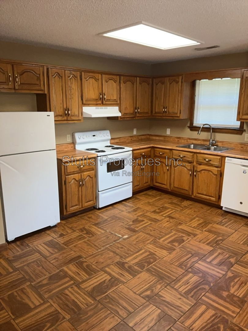 Gallery Image 0