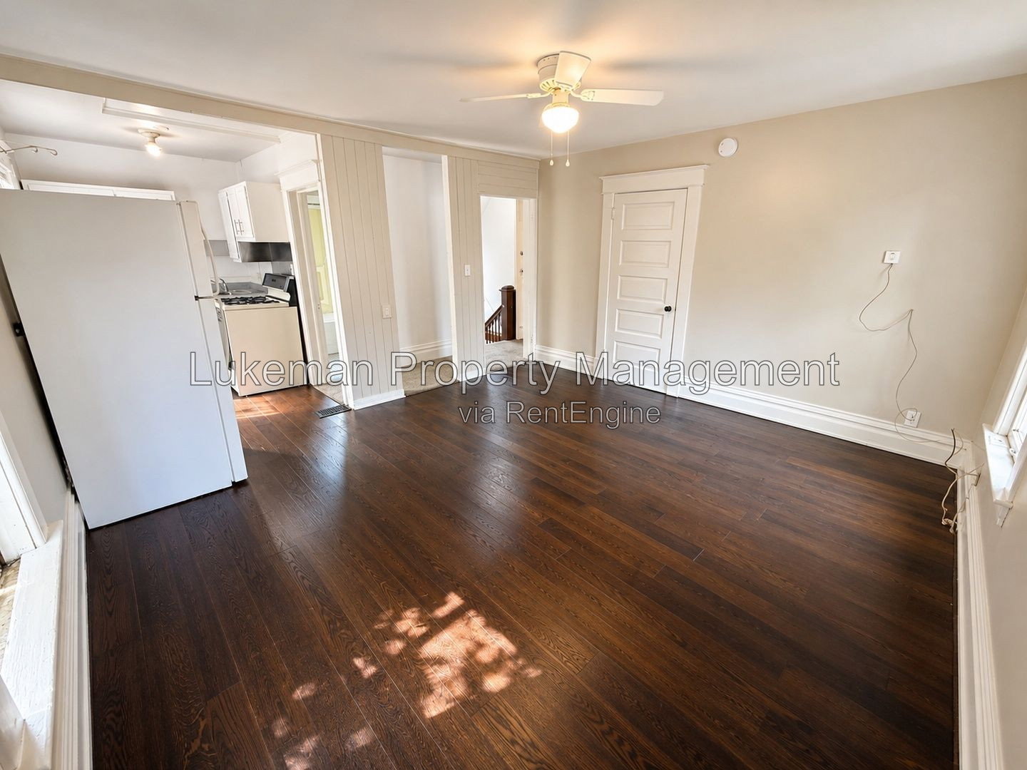 Gallery Image 0