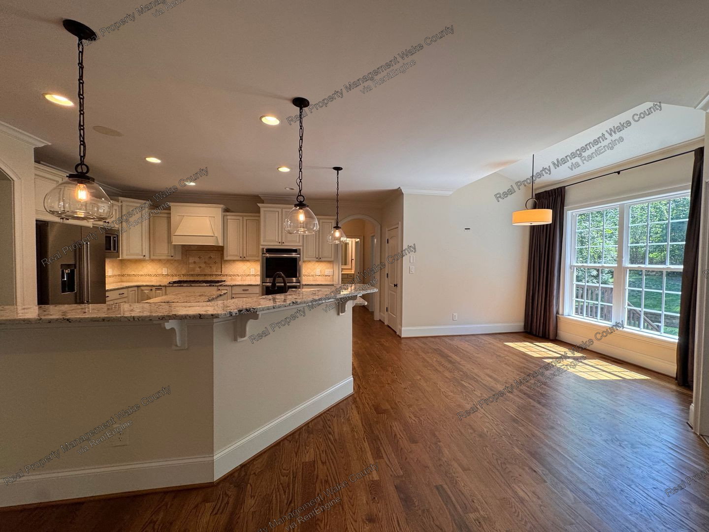 Gallery Image 16