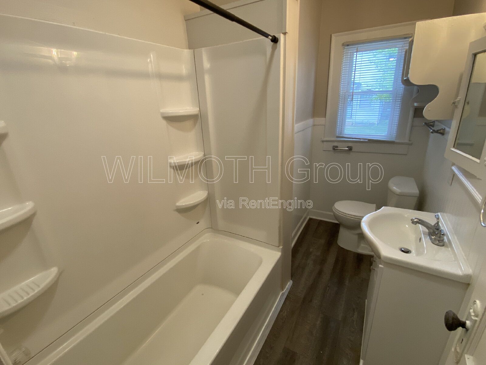 Gallery Image 9