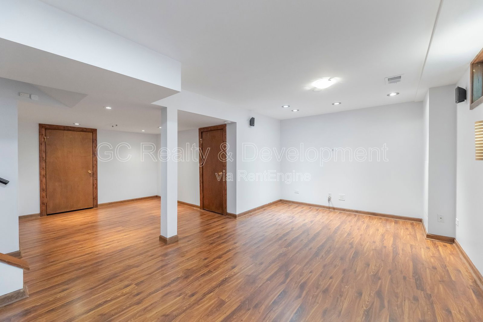 Gallery Image 16