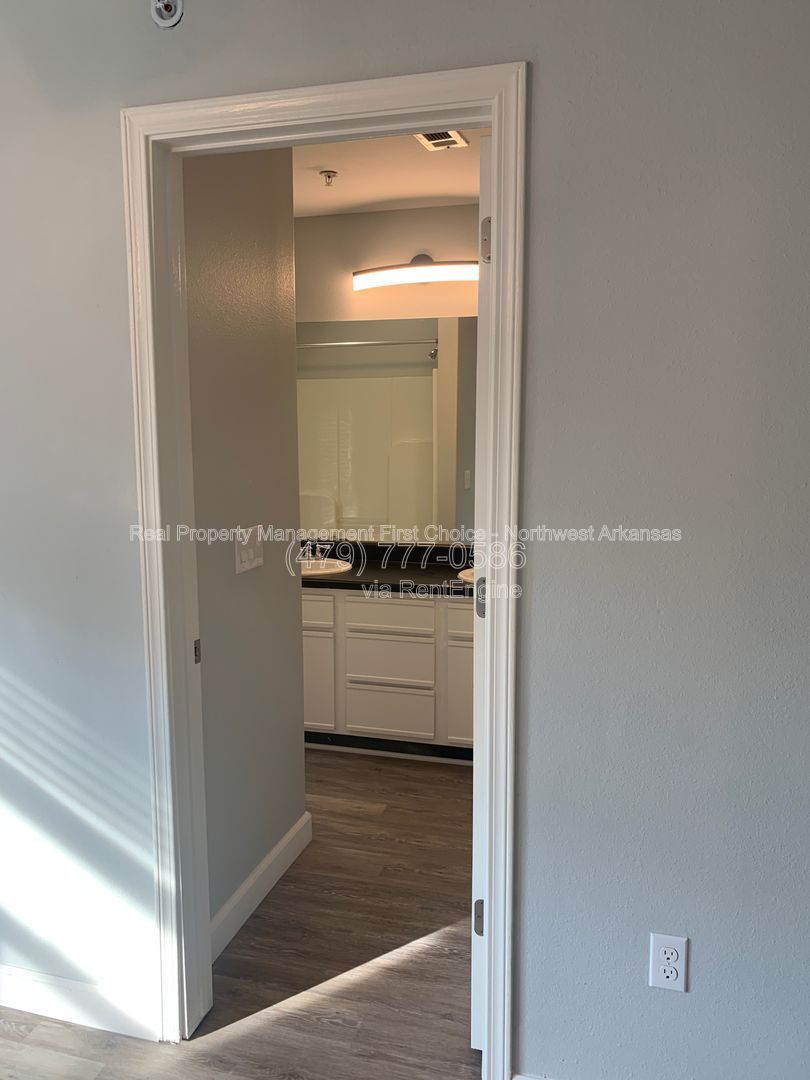 Gallery Image 13