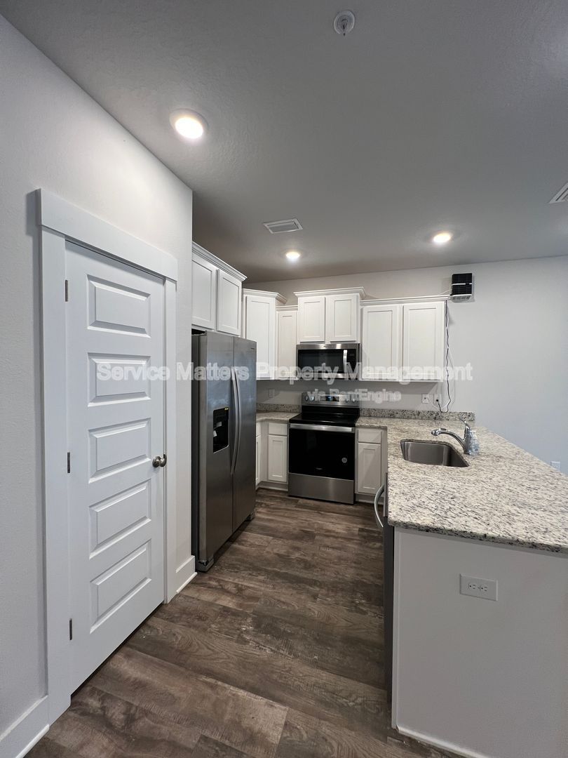 Gallery Image 11