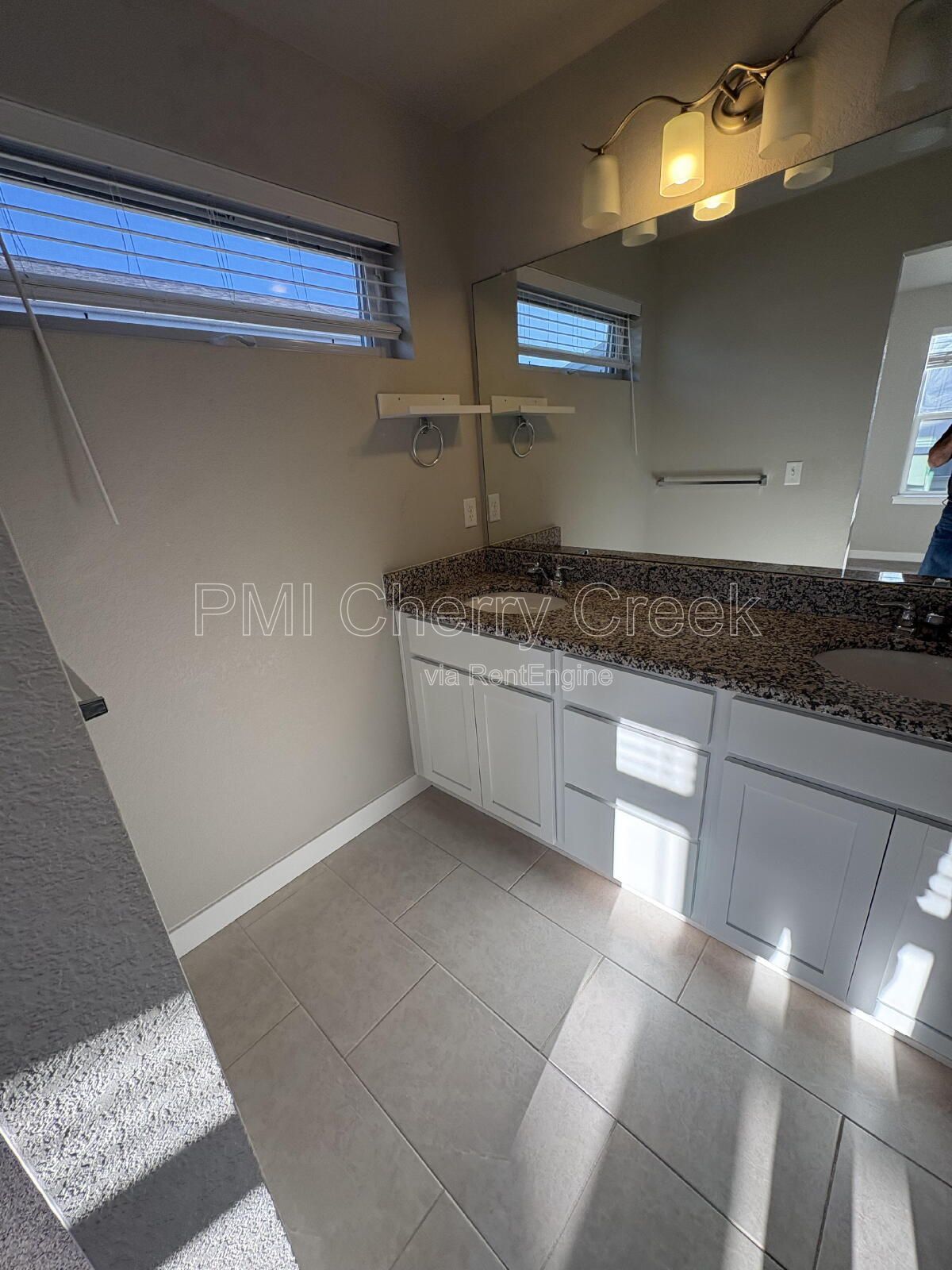 Gallery Image 40