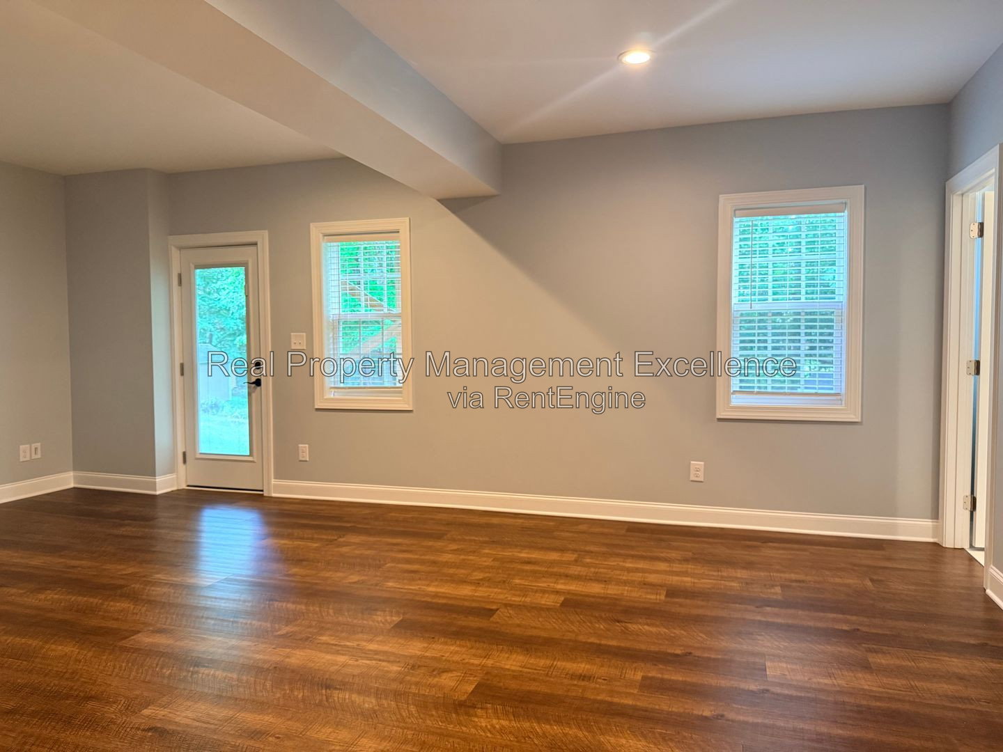 Gallery Image 16