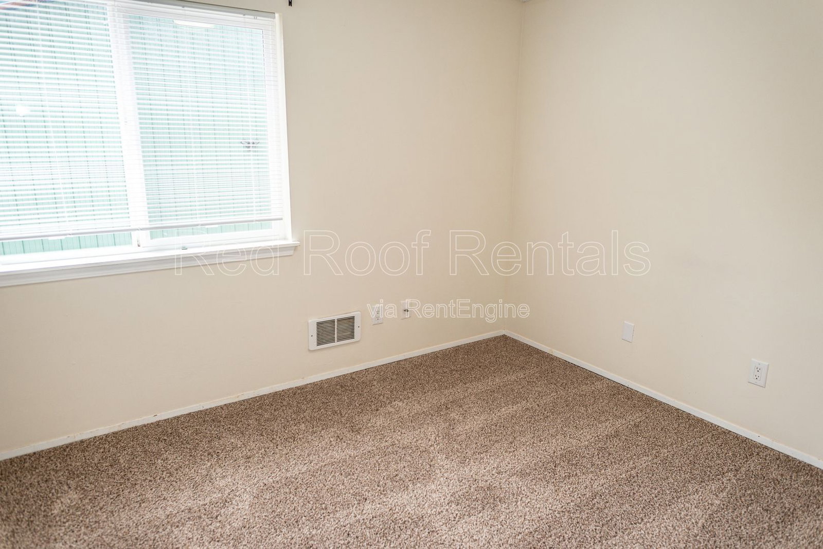 Gallery Image 22
