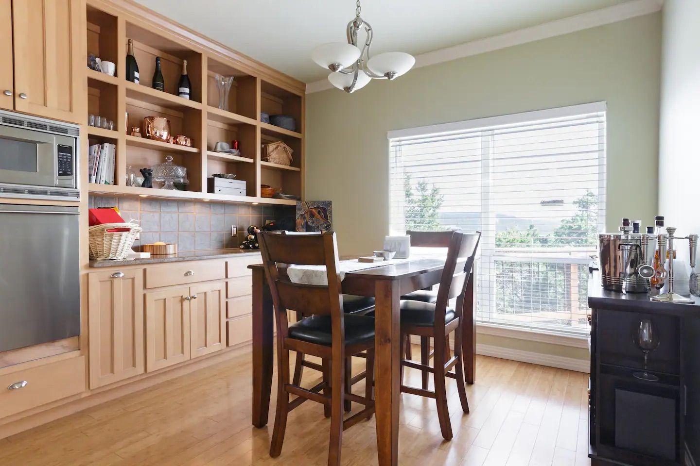 Gallery Image 15