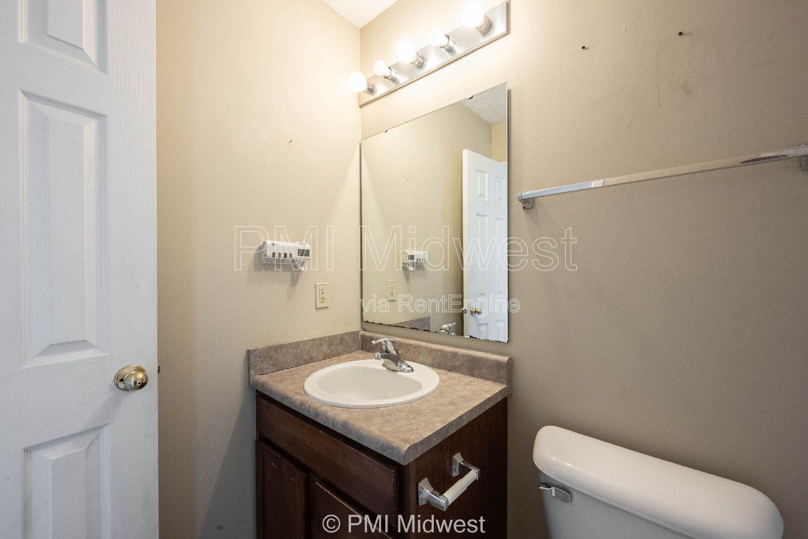 Gallery Image 32