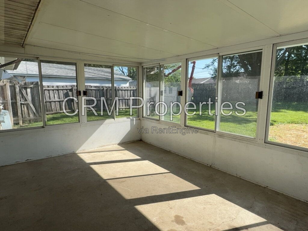 Gallery Image 19