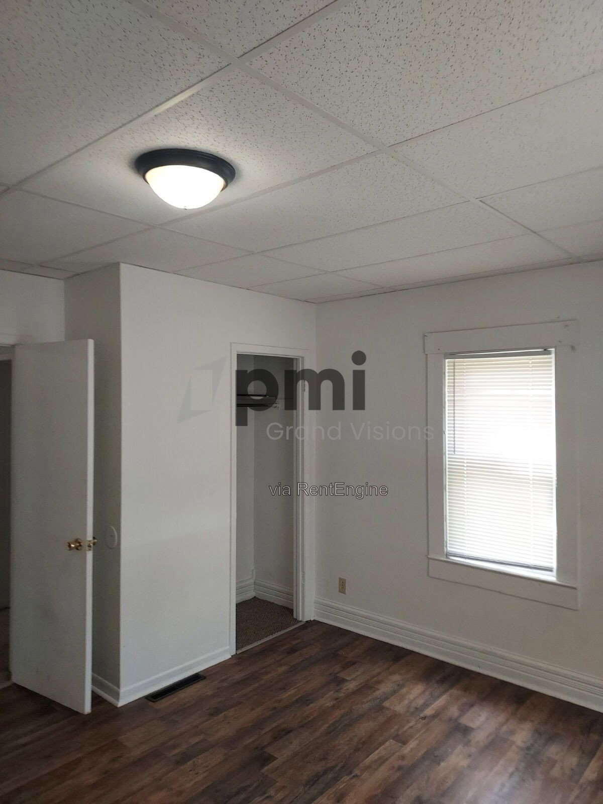 Gallery Image 15