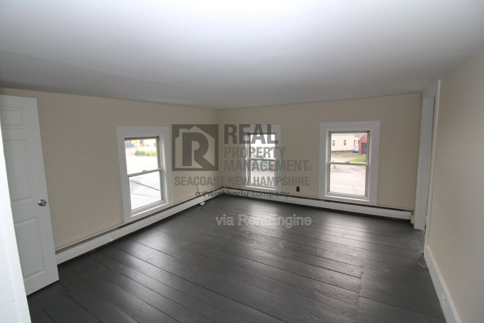 Gallery Image 0