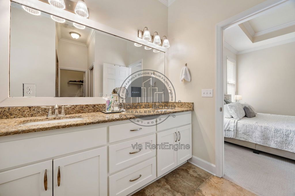 Gallery Image 66