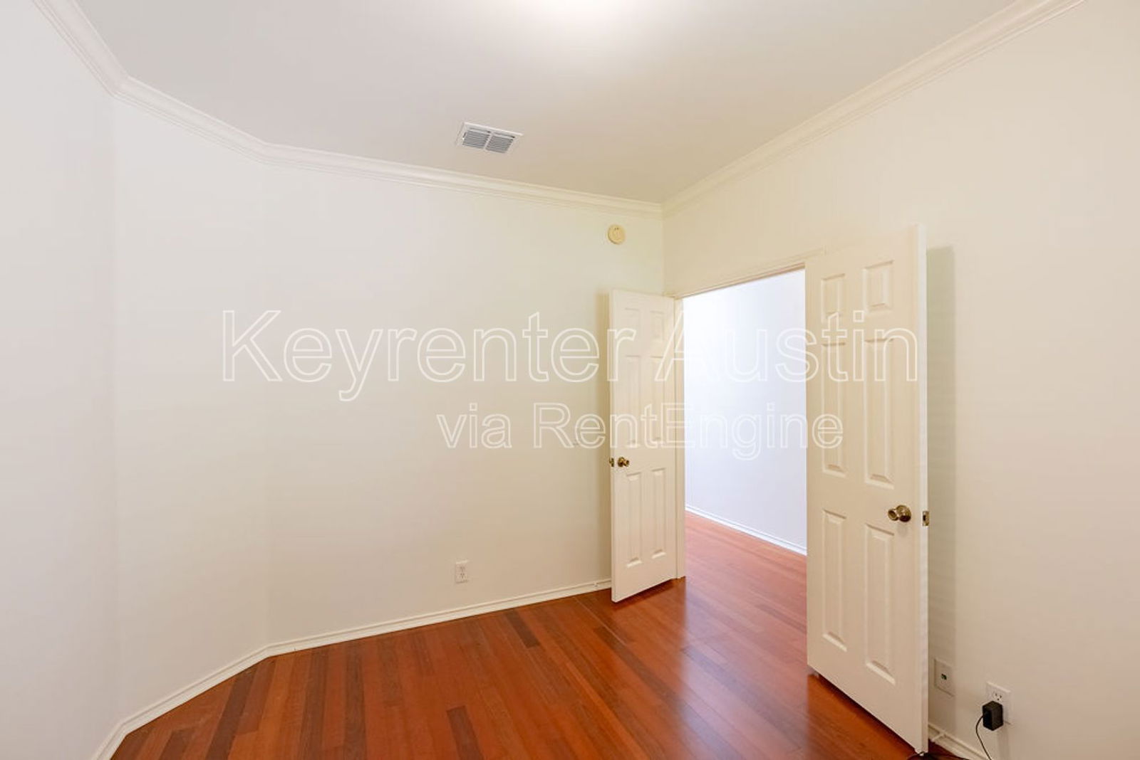 Gallery Image 18
