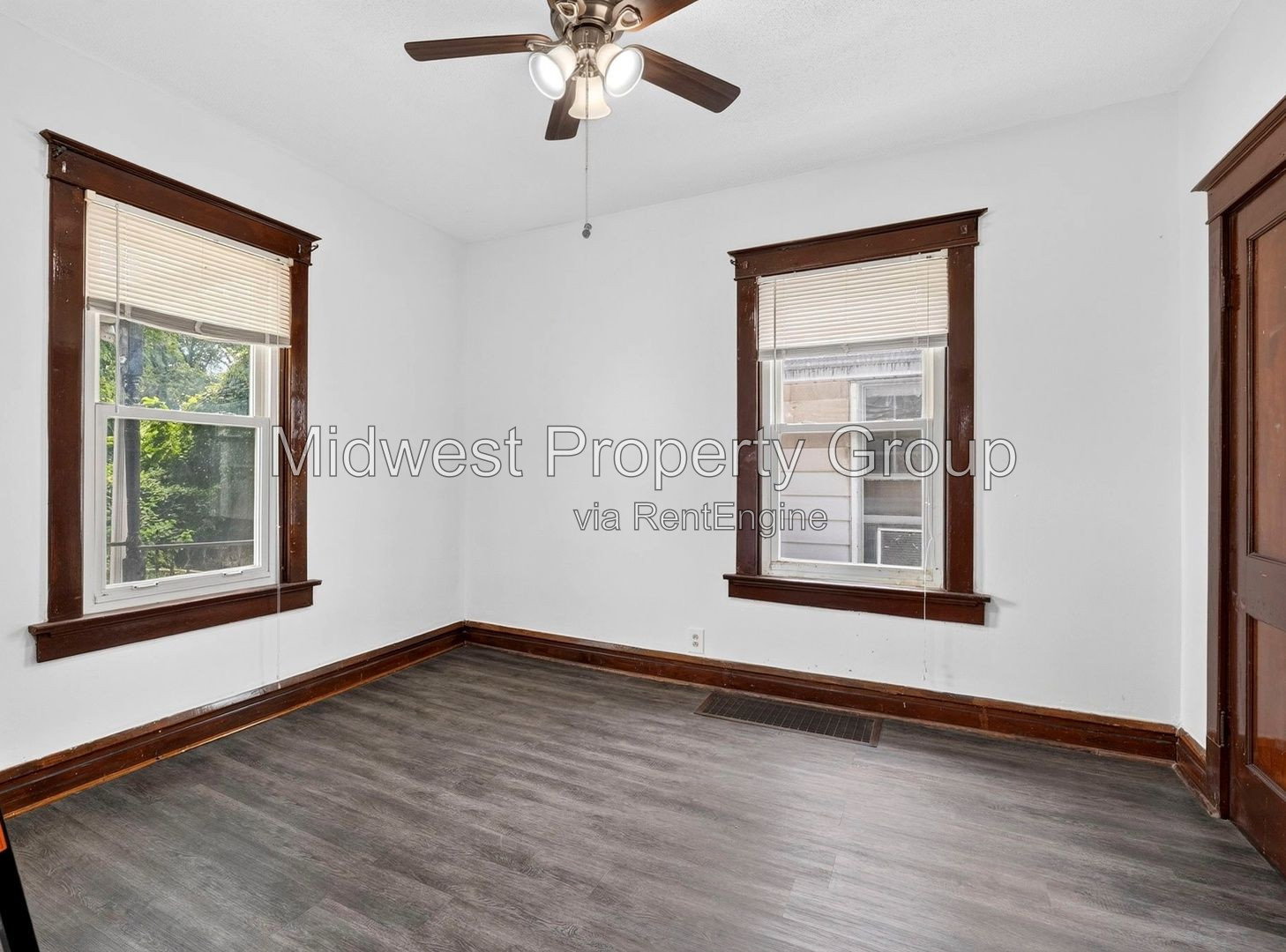 Gallery Image 25