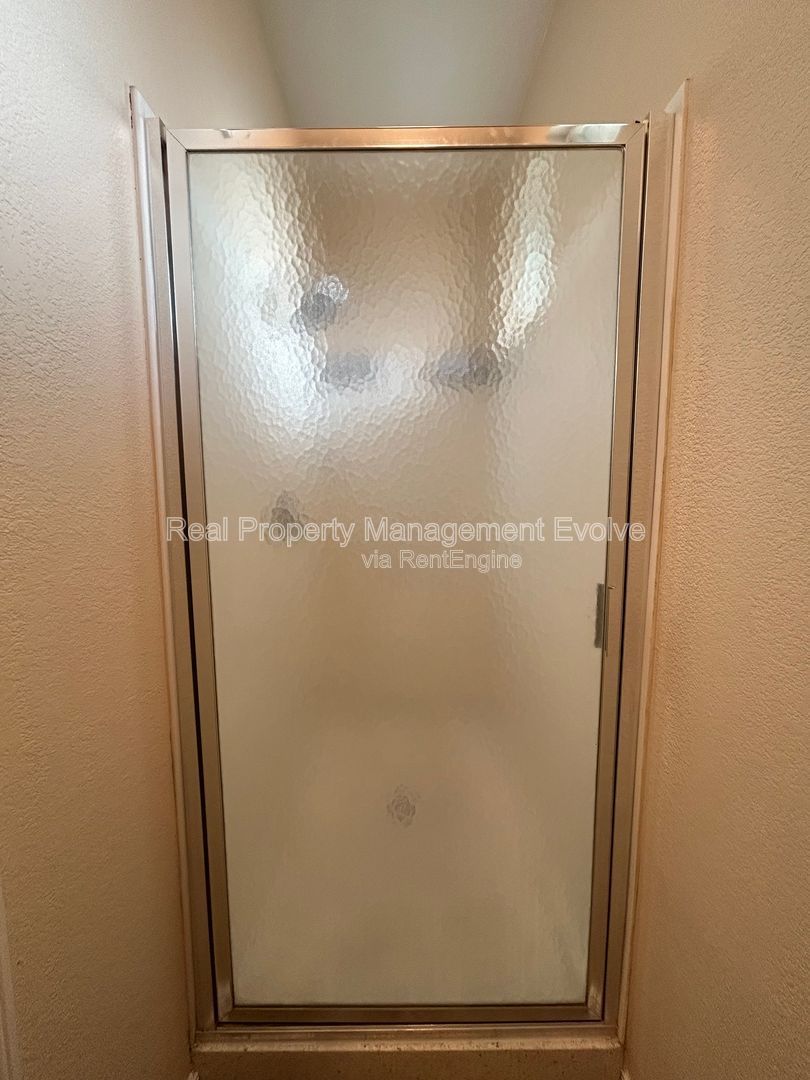Gallery Image 41