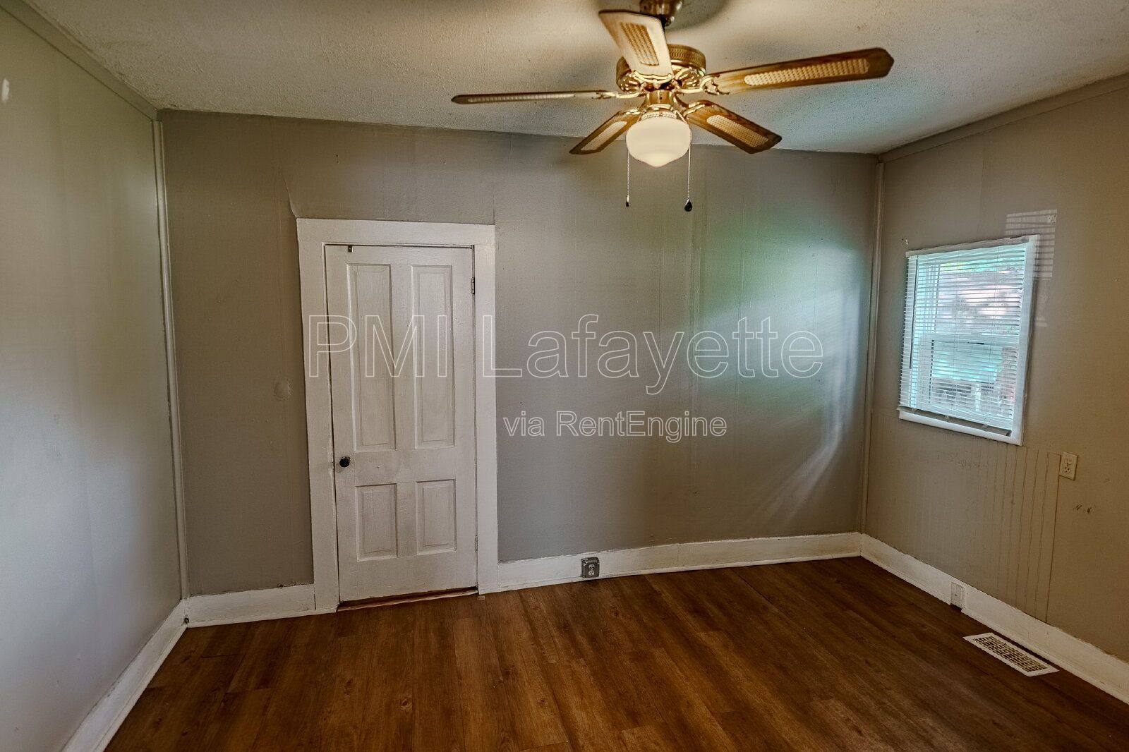 Gallery Image 18