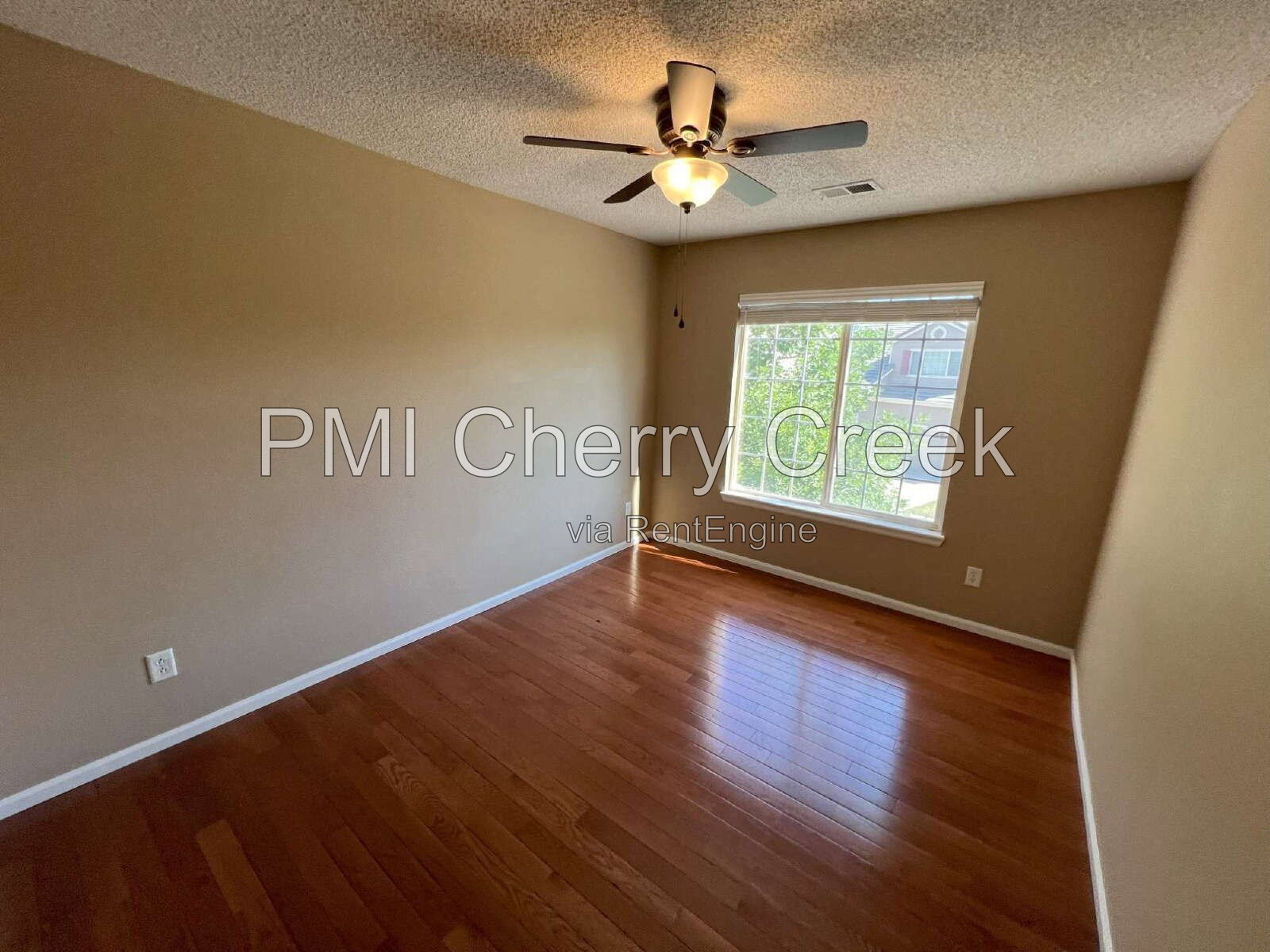 Gallery Image 32