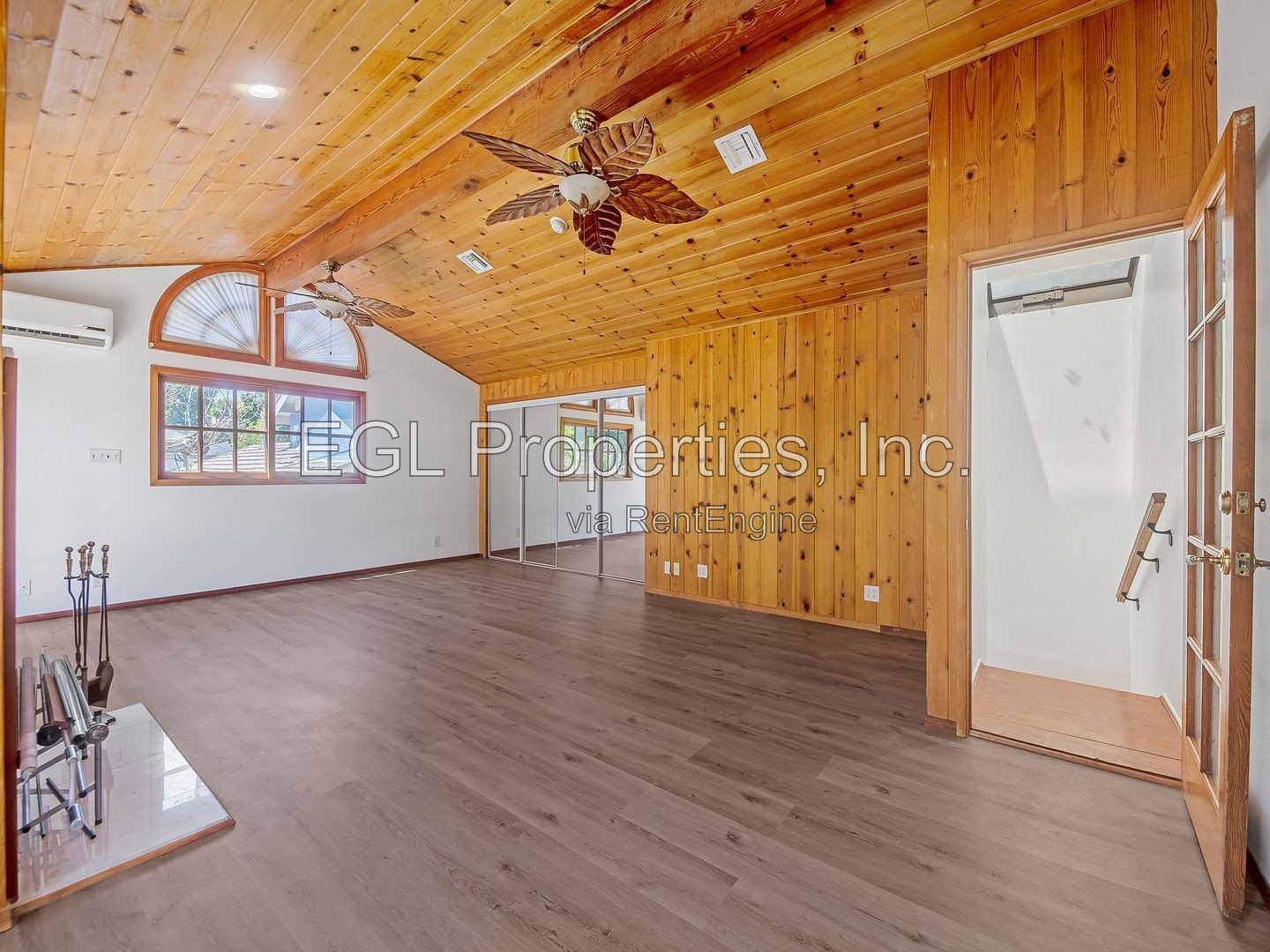 Gallery Image 17