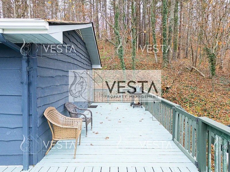 Gallery Image 37