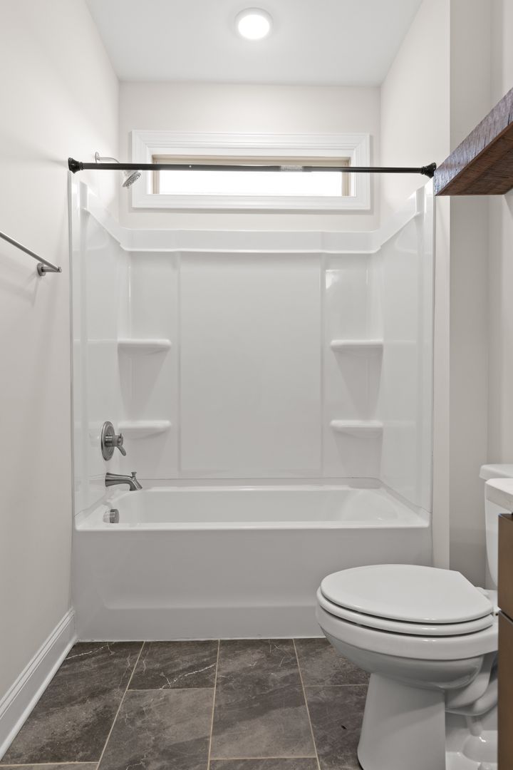 Gallery Image 17
