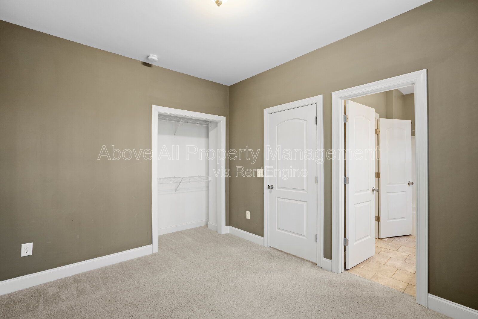 Gallery Image 19